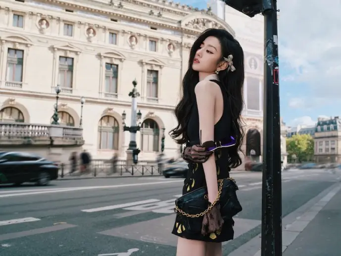 瞬玩族下载数据对比